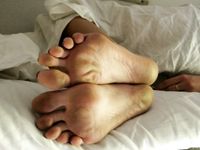 Feet - Jenya + Marisha - 2007-10-02 Barefoot Travel. Minsk (feat. Zoya, Lana & Lera)