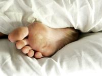 Feet - Jenya + Marisha - 2007-10-02 Barefoot Travel. Minsk (feat. Zoya, Lana & Lera)