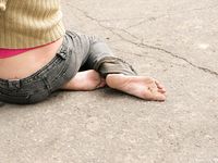 Feet - Jenya + Marisha - 2007-10-02 Barefoot Travel. Minsk (feat. Zoya, Lana & Lera)