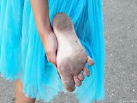 Feet - Jenya + Marisha - 2007-10-02 Barefoot Travel. Minsk (feat. Zoya, Lana & Lera)