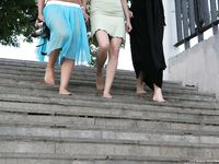 Feet - Jenya + Marisha - 2007-10-02 Barefoot Travel. Minsk (feat. Zoya, Lana & Lera)