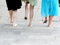 Feet - Jenya + Marisha - 2007-10-02 Barefoot Travel. Minsk (feat. Zoya, Lana & Lera)