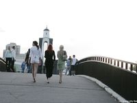 Feet - Jenya + Marisha - 2007-10-02 Barefoot Travel. Minsk (feat. Zoya, Lana & Lera)