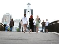 Feet - Jenya + Marisha - 2007-10-02 Barefoot Travel. Minsk (feat. Zoya, Lana & Lera)