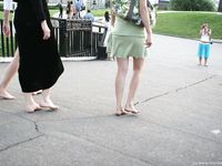 Feet - Jenya + Marisha - 2007-10-02 Barefoot Travel. Minsk (feat. Zoya, Lana & Lera)