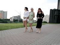 Feet - Jenya + Marisha - 2007-10-02 Barefoot Travel. Minsk (feat. Zoya, Lana & Lera)