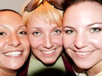 Feet - Jenya + Marisha - 2007-10-02 Barefoot Travel. Minsk (feat. Zoya, Lana & Lera)