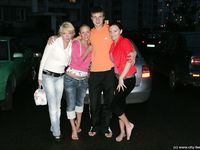 Feet - Jenya + Marisha - 2007-10-02 Barefoot Travel. Minsk (feat. Zoya, Lana & Lera)