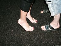 Feet - Jenya + Marisha - 2007-10-02 Barefoot Travel. Minsk (feat. Zoya, Lana & Lera)