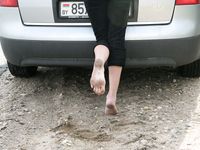 Feet - Jenya + Marisha - 2007-10-02 Barefoot Travel. Minsk (feat. Zoya, Lana & Lera)