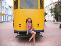 Feet - Jenya + Tanya - 2006-10-01 Barefoot trips to Russian towns. Tver