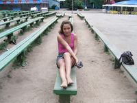 Feet - Jenya + Tanya - 2006-10-01 Barefoot trips to Russian towns. Tver