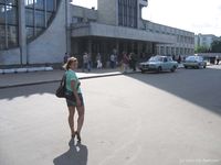 Feet - Jenya + Tanya - 2006-10-01 Barefoot trips to Russian towns. Tver