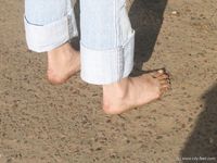 Feet - Jenya + Tanya - 2006-10-01 Barefoot trips to Russian towns. Tver