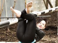 Feet - Jenya - 2011-04-06 Spring barefoot walk