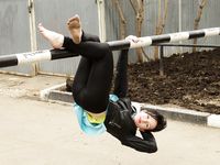 Feet - Jenya - 2011-04-06 Spring barefoot walk