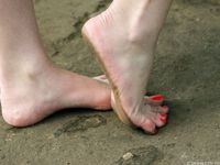 Feet - Jenya A - 2012-03-19 Cool autumn morning