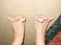 Feet - Julia A + Krista - 2006-01-31 Egyptian barefoot adventures