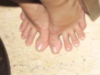 Feet - Julia A + Krista - 2006-01-31 Egyptian barefoot adventures