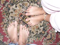 Feet - Julia A + Krista - 2006-01-31 Egyptian barefoot adventures
