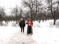 Feet - Julia A + Nastya - 2005-03-15 In public without shoes