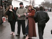 Feet - Julia A + Nastya - 2005-03-15 In public without shoes