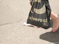 Feet - Julia A - 2006-01-22 Barefoot shopping