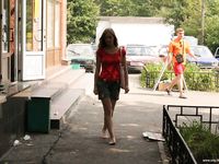 Feet - Julia A - 2007-09-18 Sexy feet in the crowded city