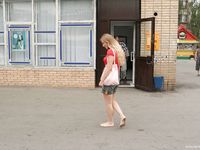 Feet - Julia A - 2007-09-18 Sexy feet in the crowded city