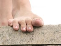 Feet - Julia A - 2007-09-18 Sexy feet in the crowded city