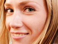 Feet - Julia A - 2009-09-30 Pretty lady