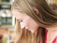 Feet - Julia A - 2009-09-30 Pretty lady