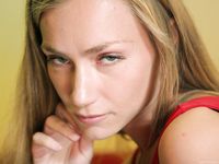 Feet - Julia A - 2009-09-30 Pretty lady