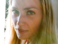 Feet - Julia A - 2009-09-30 Pretty lady