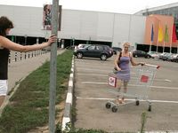 Feet - Julia C + Unknown brunette - 2012-01-08 Weekend shopping