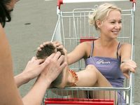 Feet - Julia C + Unknown brunette - 2012-01-08 Weekend shopping