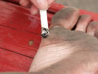 Feet - Julia C + Unknown brunette - 2012-01-08 Weekend shopping