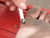 Feet - Julia C + Unknown brunette - 2012-01-08 Weekend shopping