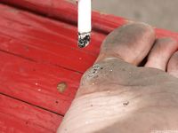 Feet - Julia C + Unknown brunette - 2012-01-08 Weekend shopping