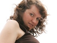 Feet - Julia C + Unknown brunette - 2012-01-08 Weekend shopping