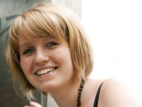 Feet - Julia D - 2011-08-04 Gloomy day