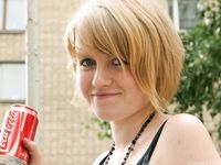 Feet - Julia D - 2011-08-04 Gloomy day