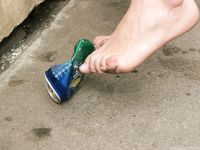 Feet - Julia D - 2011-08-04 Gloomy day