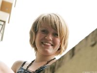 Feet - Julia D - 2011-08-04 Gloomy day