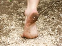 Feet - Julia D - 2011-08-04 Gloomy day