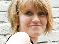 Feet - Julia D - 2011-08-04 Gloomy day