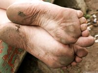 Feet - Julia D - 2011-08-04 Gloomy day