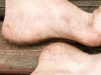 Feet - Julia D - 2011-08-04 Gloomy day