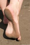 Feet - Julia E - 2011-11-28 Evening barefoot stroll