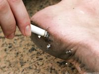 Feet - Julia E - 2011-11-28 Evening barefoot stroll